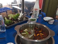 -牛华周记麻辣烫起源店