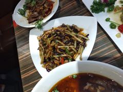 鱼香肉丝-巴蜀风情(西溪欢乐城店)