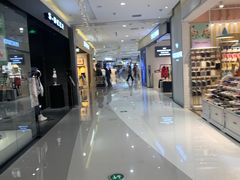 -丽达购物中心(崂山店)