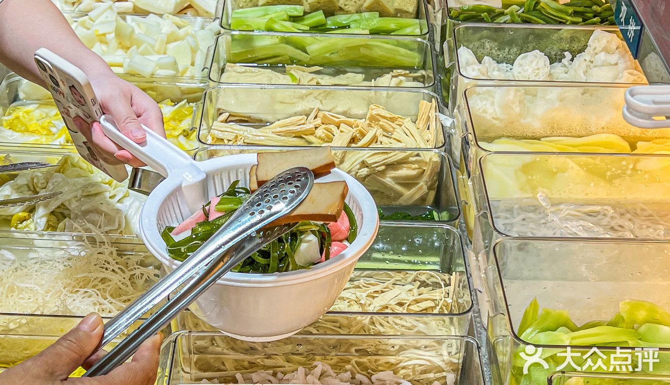 来深圳东门就为了狂炫这碗湘西凉拌菜...