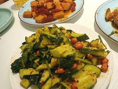 -嗨辣小聚·盘锦河蟹·海鲜烧烤龙虾(盘锦十年好店)
