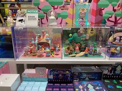 -泡泡玛特POPMART(武汉天地壹方店)