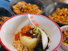 洋芋粑粑-丝恋丝娃娃(金阳国贸店)