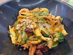 -醉人椒麻辣香锅(王府井喜悦店)