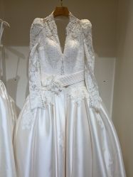 -拉瑞娜LaReine婚纱礼服高级定制