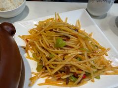 -怡得饭庄·30年老店·宋大妈昆明菜