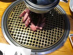 -唯成•韩国炭火烤肉 유성고기