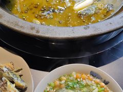 -石锅苗苗鱼(武汉首店)