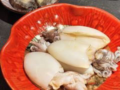 -铭牛烧肉·和牛海鲜自助(高新月牙湖店)