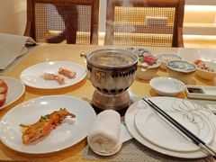 -雍和会海鲜姿造自助(湖东路店)