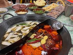 -鸿姐老火锅(疁城新天地店)