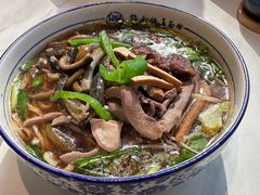 -镇南锅盖面馆(解放路店)