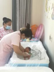 -臻康乃馨月子中心(集美店)