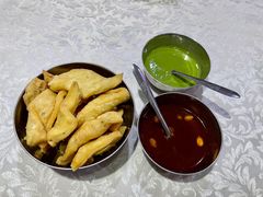 -葛尼沙印度餐厅 (镇明路店)