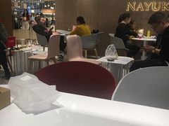 大堂-奈雪的茶(湖滨银泰in77C区PRO店)