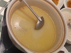 -沪华海鲜大酒楼(南汇店)