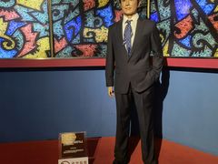 -金石蜡像馆