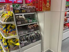 -赵一鸣零食(广东佛山狮山镇万民广场店)