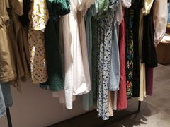 -URBAN REVIVO(西安Momopark店)