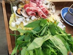 -樾餐厅泰式海鲜火锅(民歌湖店)