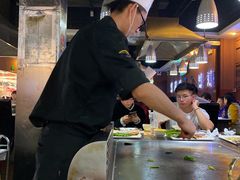 -利昂法式铁板主题餐厅(新奥购物中心店)