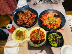 -巴厘龙虾·榜首油焖大虾(音乐学院·沿江酒馆店)