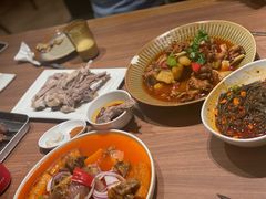 -贯贯吉·清真餐厅(浙江中路店)