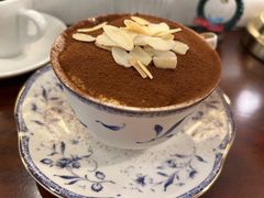 -Café Monson