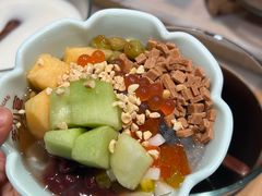 -芝小官毛肚火锅海鲜自助(苏州吴江区万宝店)