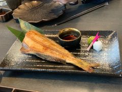-铭牛烧肉·和牛海鲜自助(高新月牙湖店)