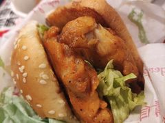 新奥尔良烤鸡腿堡T-肯德基(蓝桥店)