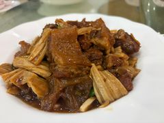牛腩炖腐竹-东四民芳餐厅(世茂工三店)