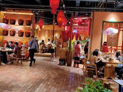 大堂-老滇山寨•云南特色菜•地方菜•民族风情歌舞表演(金碧店)