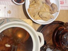 -顺风汤馆·广府粤菜(江宸天街店)
