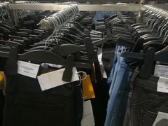 -H&M(鹏欣水游城店)