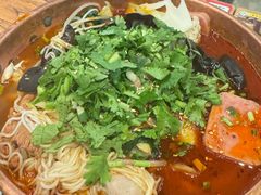 -成都你六姐·牛肉冒菜(上海环宇荟店)