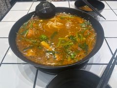 -肥汁米蘭香港米线(长宁来福士店)