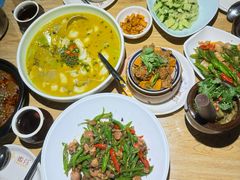 -嫩芽 ·地道重庆菜(十八梯露台夜景店)