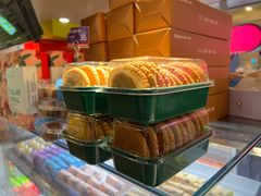 -HappyMiss花满楼·鲜花饼·鲜花茶·伴手礼(上海环球港店)