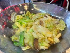 锅仔手撕包菜-嘉陵楼馋嘴城(簋街总店)