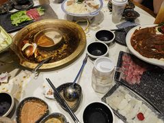 -哥老官重庆美蛙鱼头(五角场合生汇店)