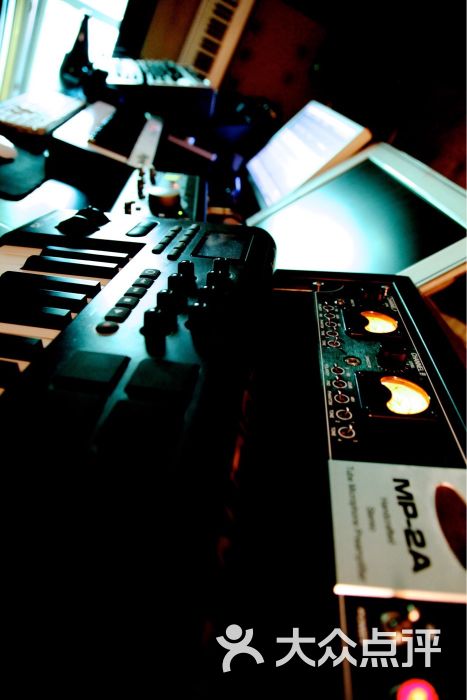 时光机录音棚图片 - 第2张