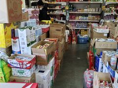 -红码头国际葡萄酒城(朝来绿色家园广华居店)