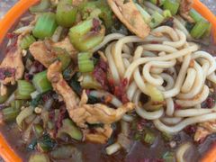 -玲玲米粉·新疆现炒米粉(大十字总店)