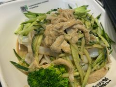 -魏家凉皮(郑州东站店)
