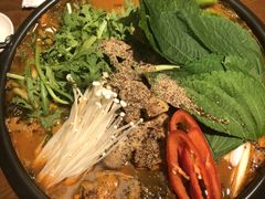 -青瓦餐厅·生鱼片·韩园烤肉(西塔店)