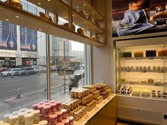 面包甜点陈列柜-好利来(南京路一店)