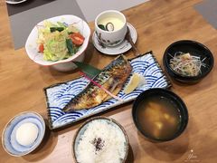 -越日本料理(新地假日广场店)