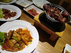 -紫霞门韩国料理烤肉(深南东路店)