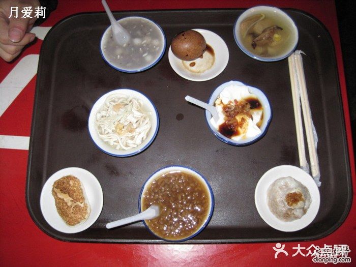 夫子庙小吃广场(东牌楼店)山寨版秦淮八绝套餐图片